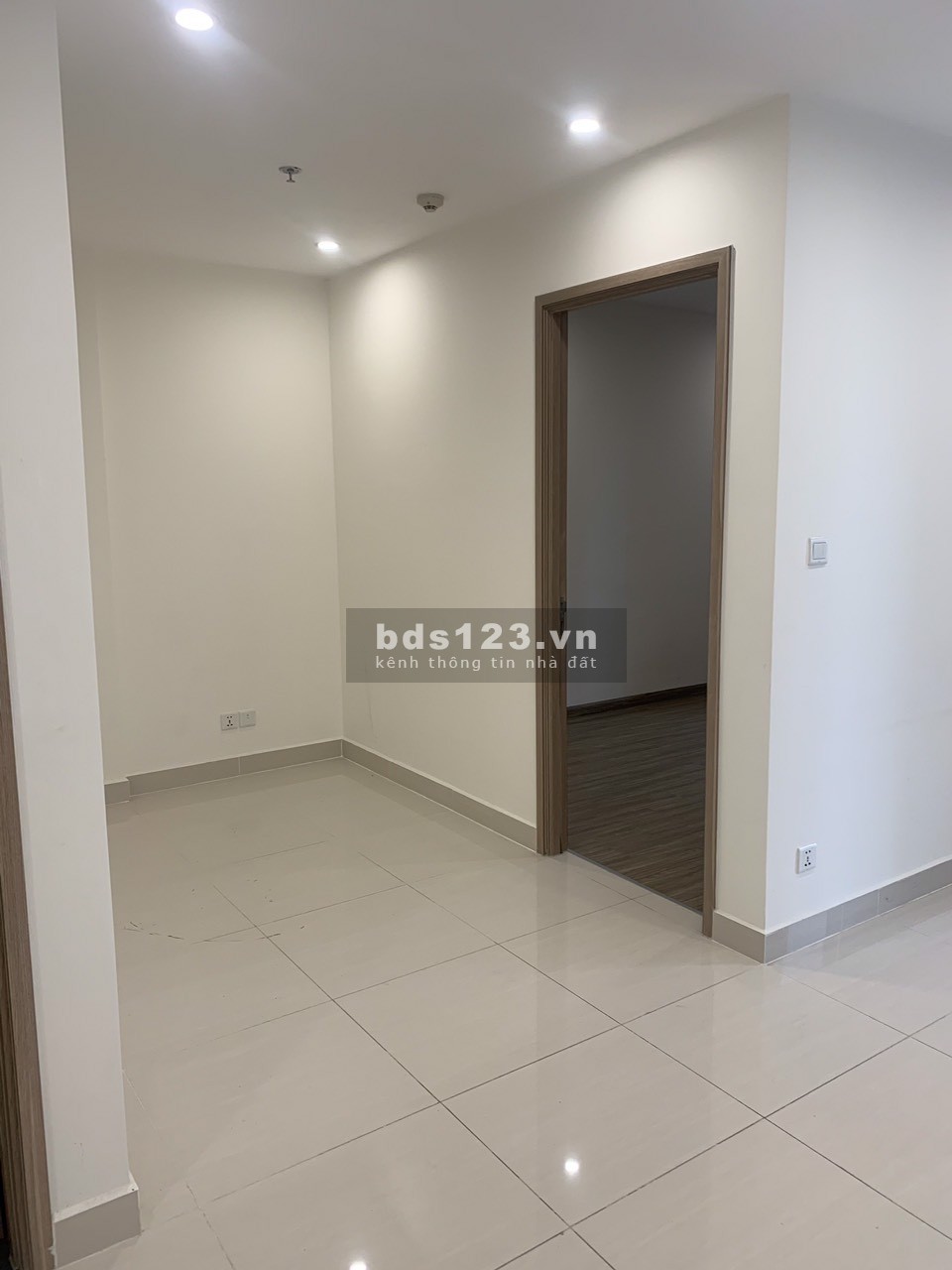 Cho thuê căn chung cư Tại Vinhomes Smart City giá tốt Duy nhất 1 căn Studio ,Gía 5.5tr
