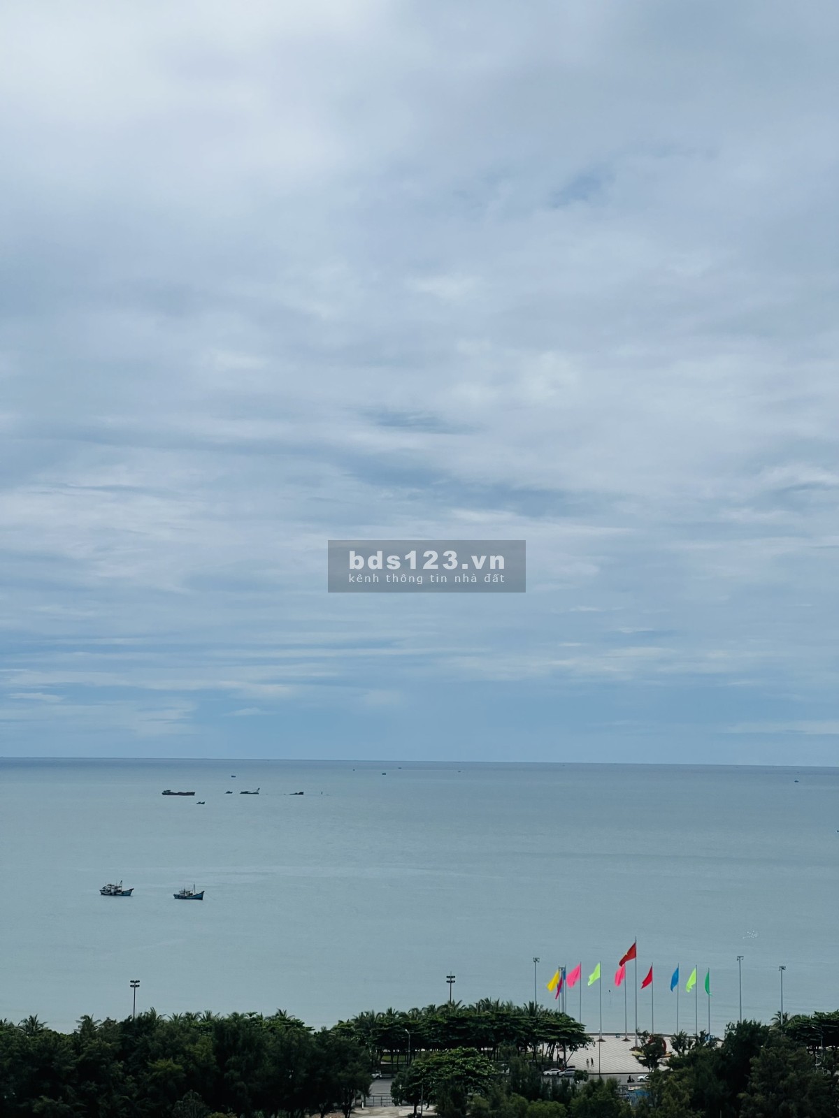 Bán căn hộ 1 phòng ngủ Vũng Tàu Melody, view biển, tầng 19, 52m2 giá 2.3tỷ LH em Yến 0906925656