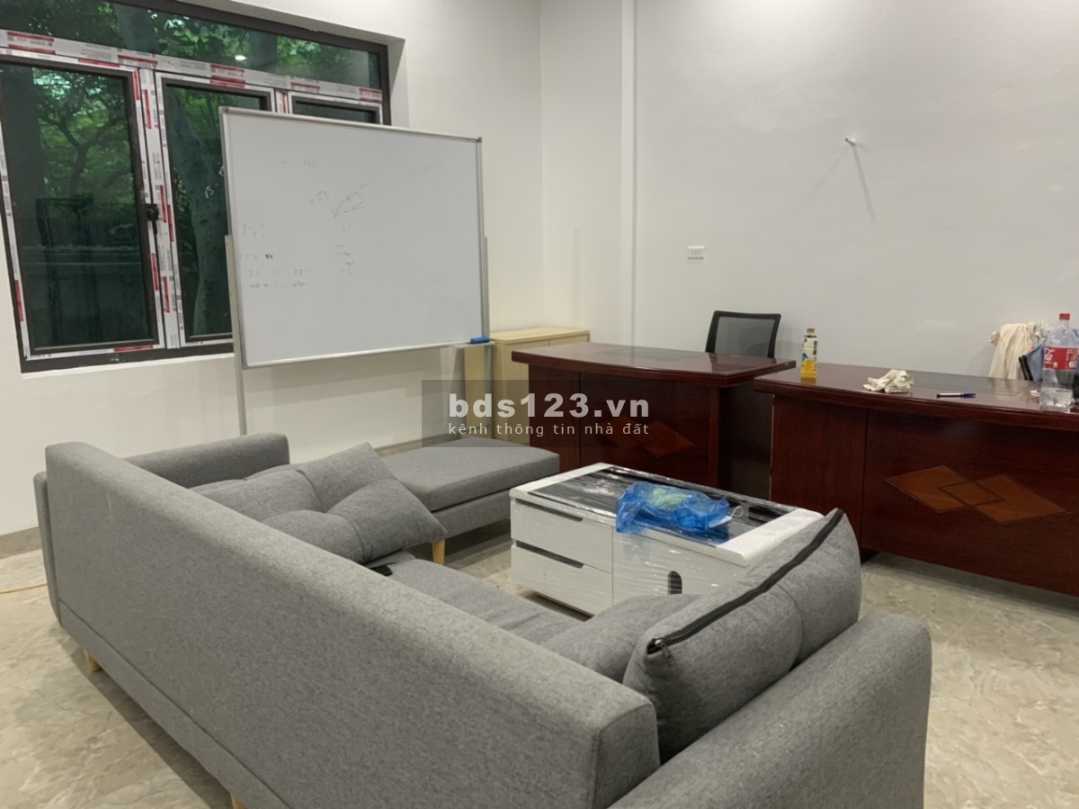 Cho thuê nhà 5 tầng, đường Phan Trọng Tuệ, Hà Đông giá hợp lý
