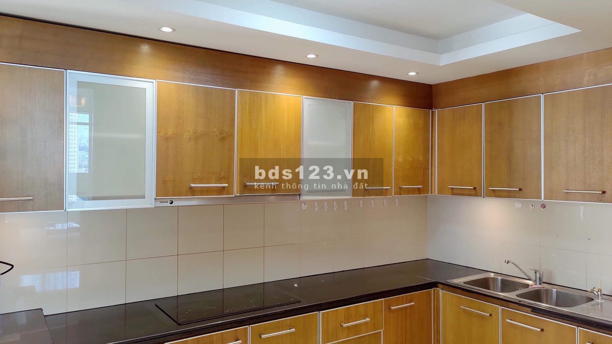 Cho thuê căn hộ Saigon Pearl 3PNFull NT giá chỉ 30tr/tháng