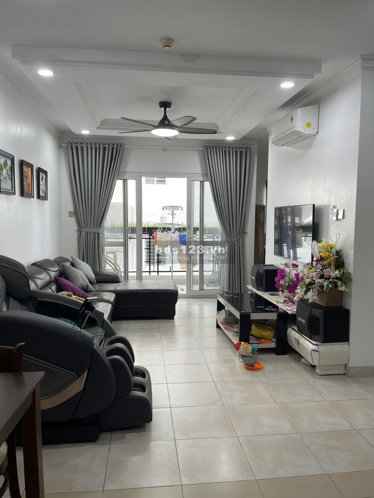 Bán căn hộ 100m2 căn góc C/C Phúc Yên P15 Tân Bình tầng 2