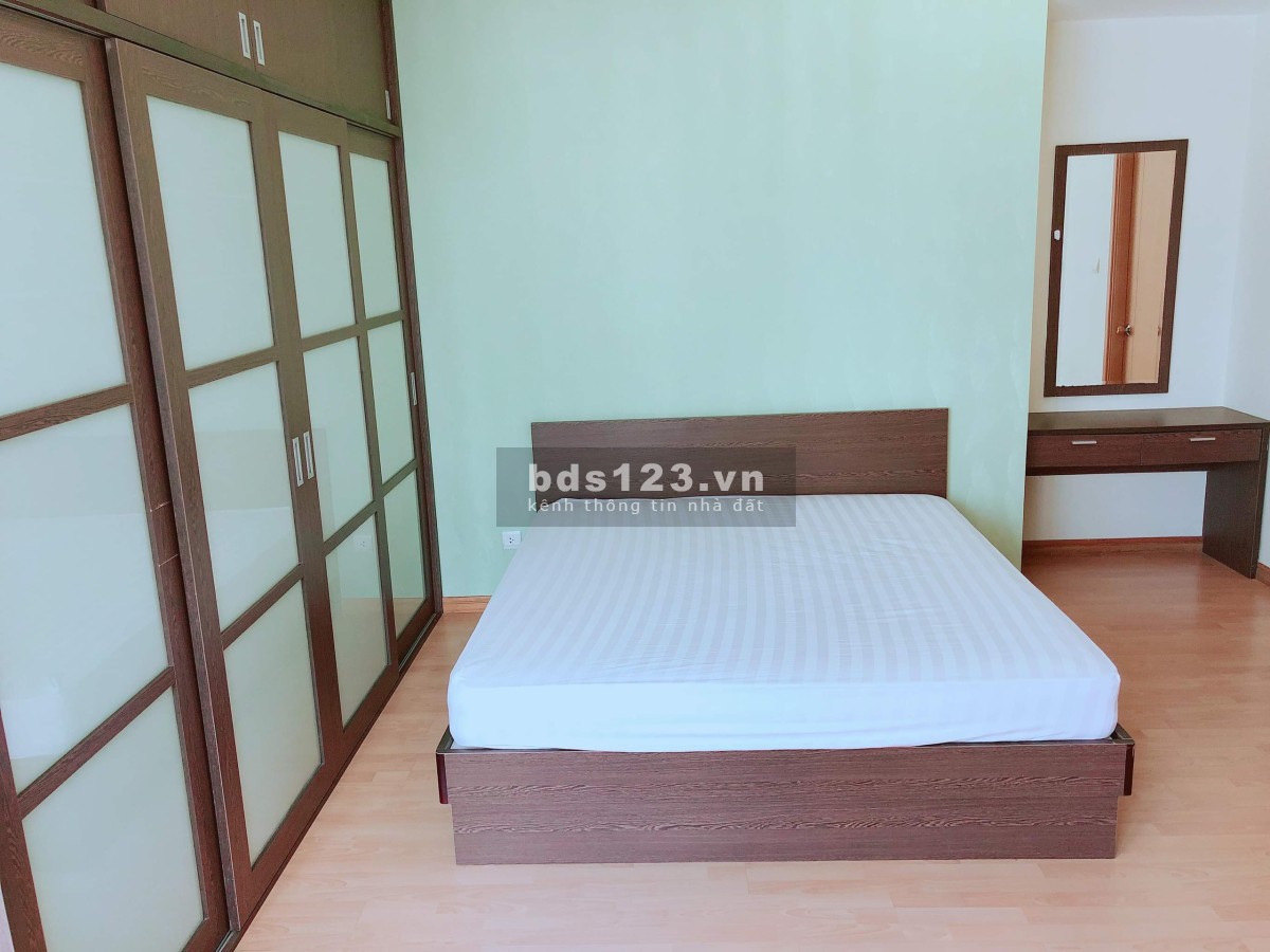Cho thuê căn hộ Saigon Pearl 3PNFull NT giá chỉ 30tr/tháng