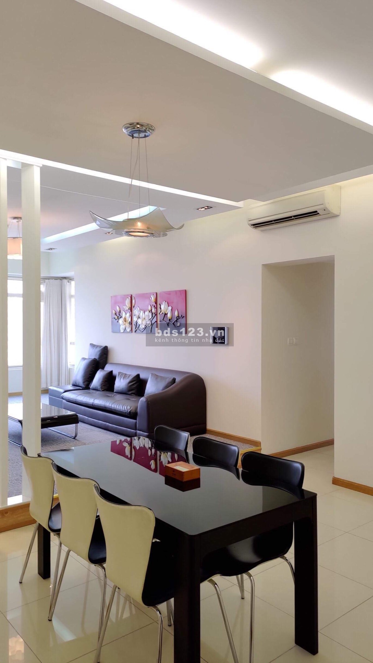 Cho thuê căn hộ Saigon Pearl 3PNFull NT giá chỉ 30tr/tháng