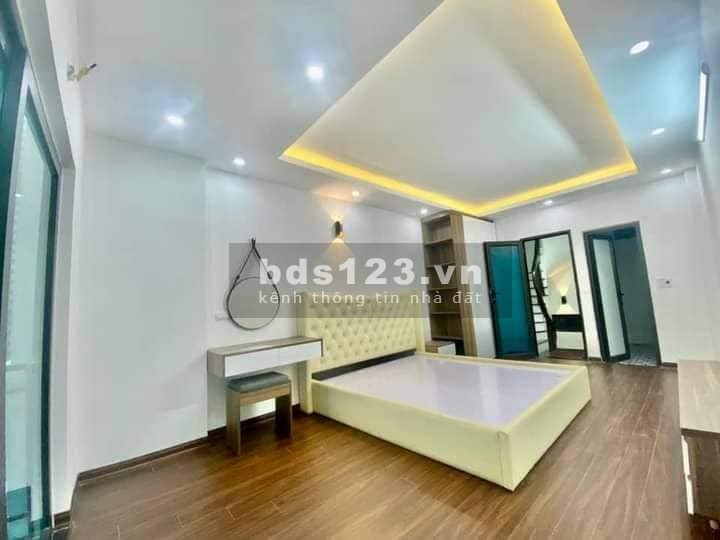 Giải Phóng nhà mới koong tặng nội thất full, ô tô 50m, ở luôn, dt 36m2 5 tầng giá chỉ 4.15 tỷ