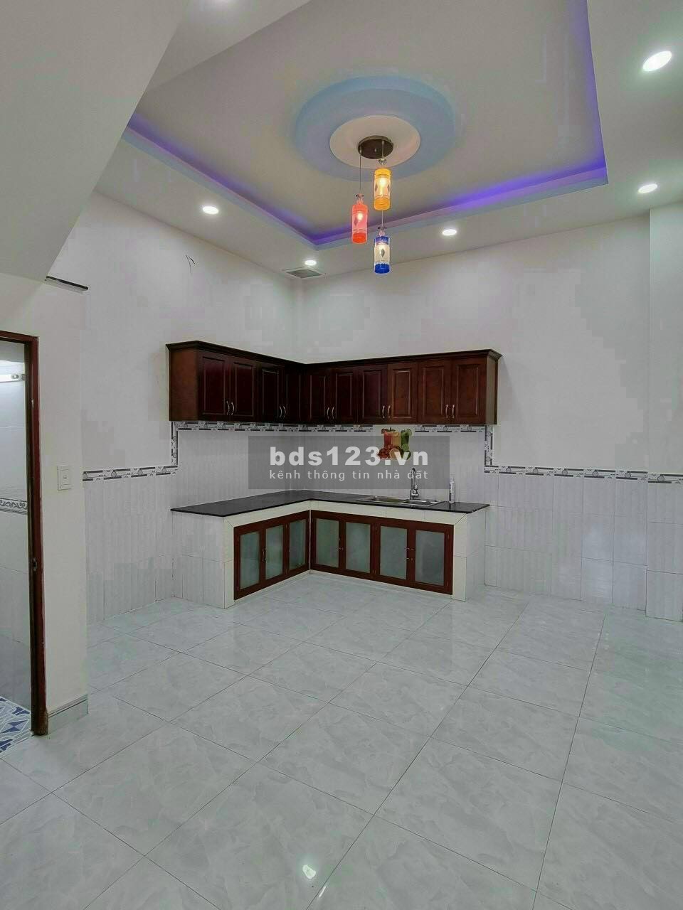 Bán nhà HXH Huỳnh Thiện Lộc, Hòa Thạnh, Tân Phú DTSD 76m², giá chỉ 9 tỷ đồng
