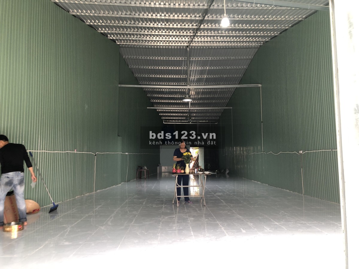 Cho thuê mặt bằng chính chủ diện tích 130m2, kiến trúc đẹp, giá tôts