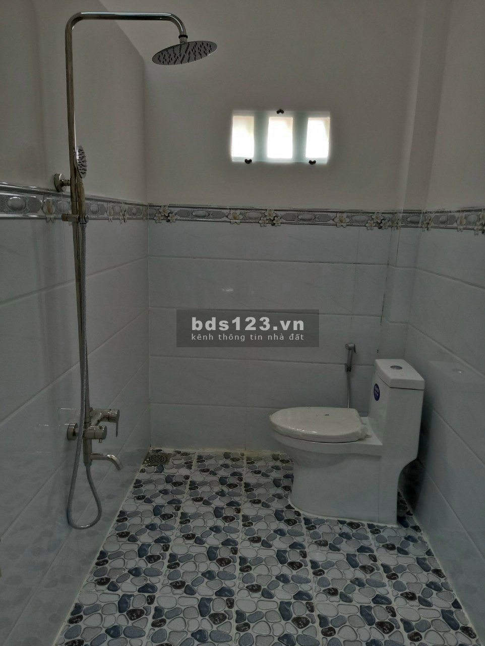 Chính chủ cần bán gấp căn nhà 97m², sổ hồng riêng lh 0708407680