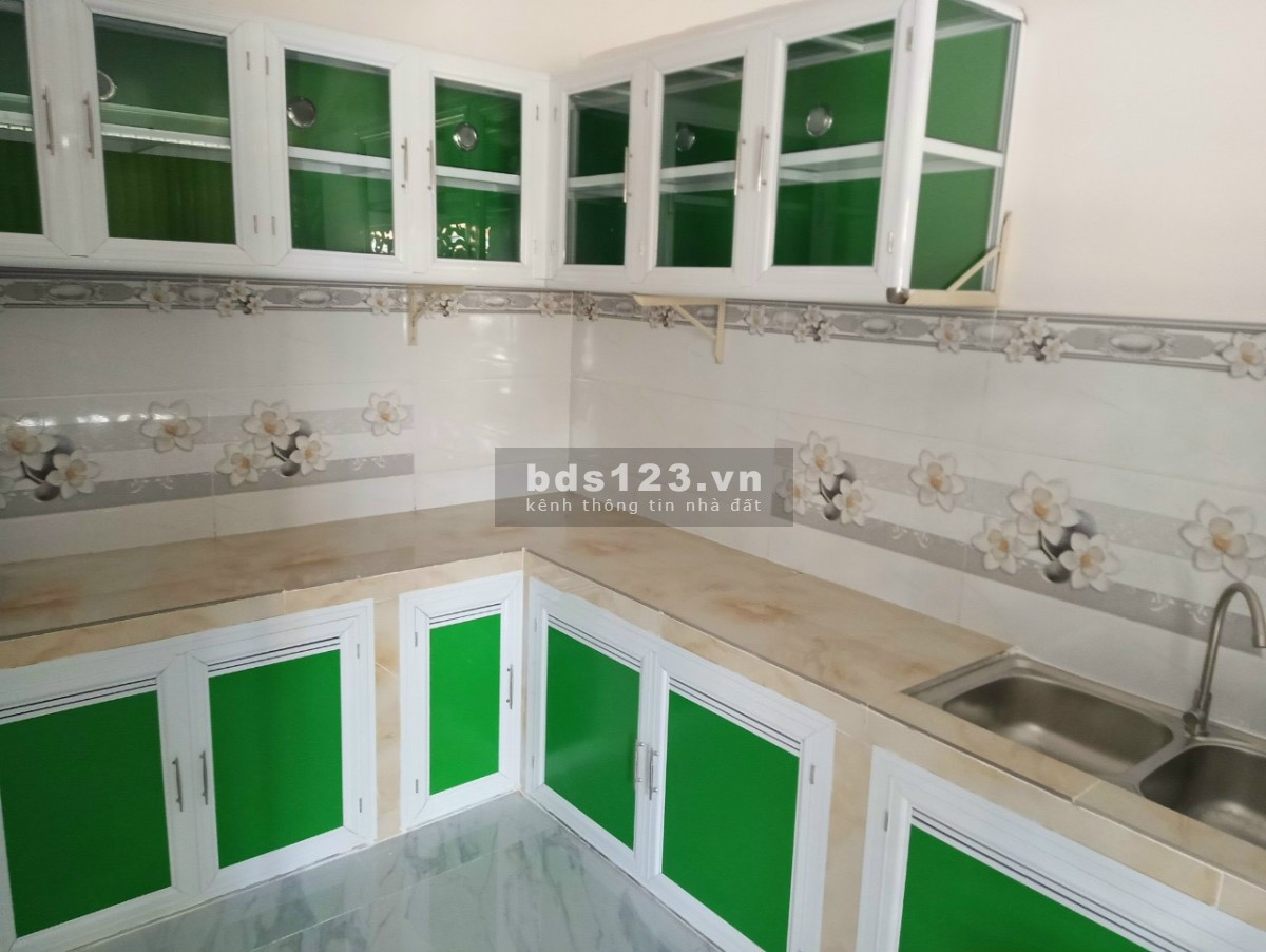 Chính chủ cần bán gấp căn nhà 97m², sổ hồng riêng lh 0708407680