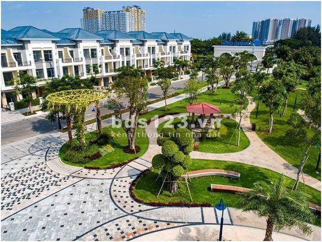 Cho thêu căn nhà Verosa Park, full nội thất mới đẹp new 100% chưa ở 1 trệt 3 lầu, 5PN 4WC