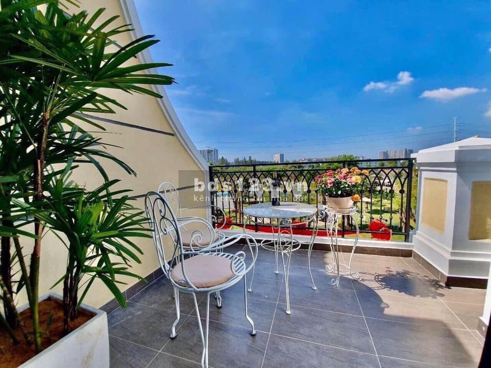 Cho thêu căn nhà Verosa Park, full nội thất mới đẹp new 100% chưa ở 1 trệt 3 lầu, 5PN 4WC