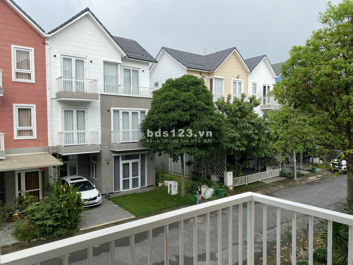 Cần cho thuê nhà Park Riverside 1 trệt 2 lầu nội thất cao cấp và nhà cơ bản. thiết kế 4PN, 3VS