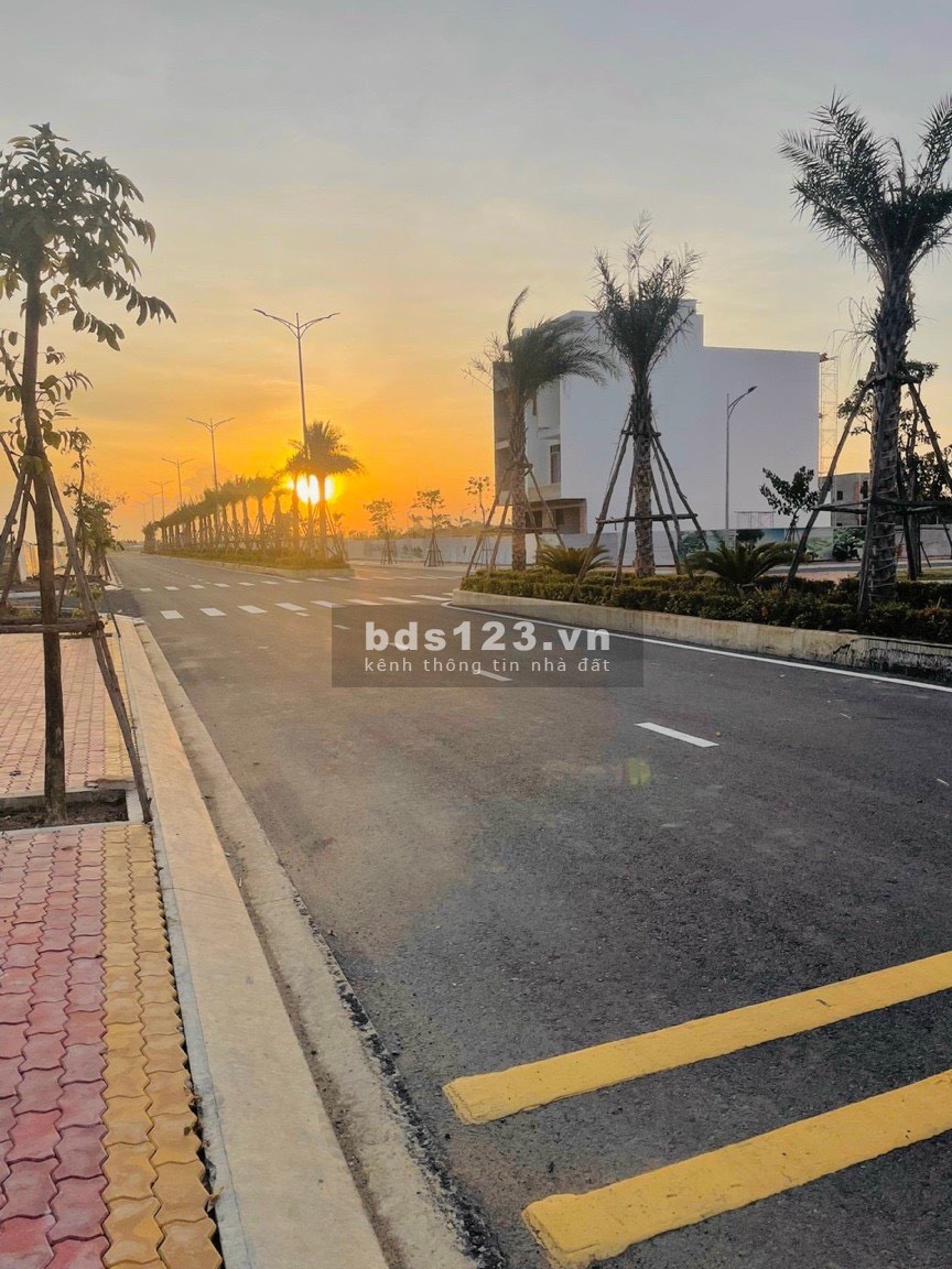 E còn vài nền K (K38,K39,K40) đối diện trường học dự án Garden Riverside - Khu đô thị ven sông