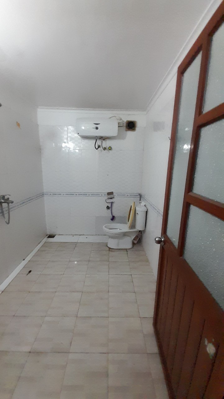 Cho Thuê Nhà Mặt Đường Kinh Doanh văn phòng khu dân cư đông