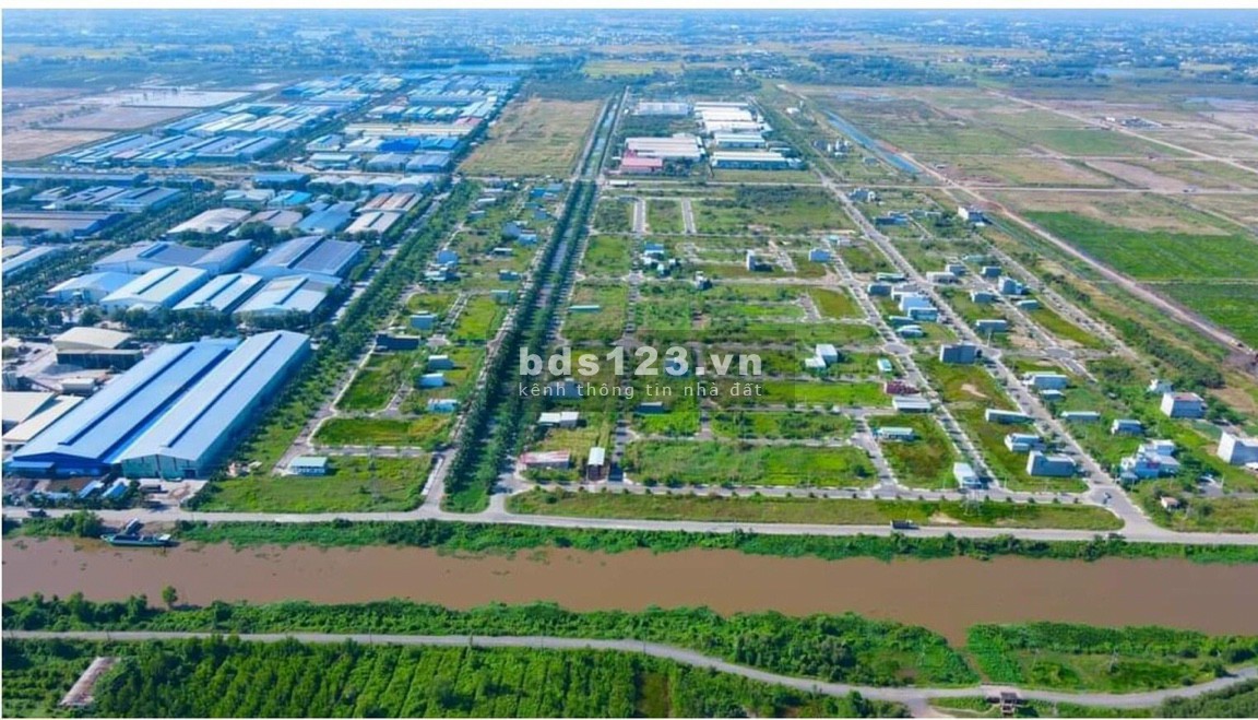 Bán đất mặt tiền liền kề Lucky City Novaland và Vinhomes Resco