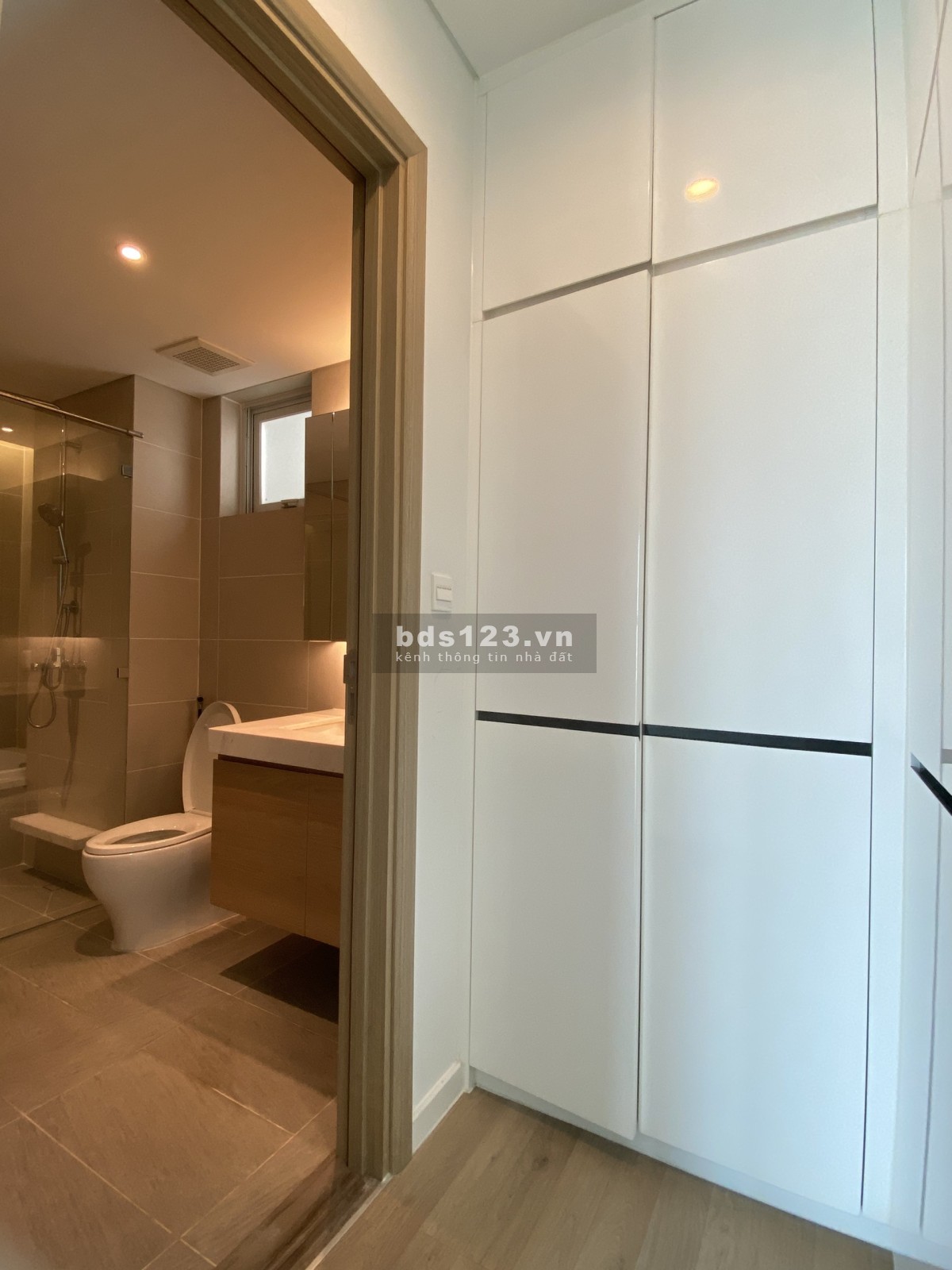 Cho thuê căn hộ 3 phòng ngủ Sadora nhà trống vào ở liền, giá tốt