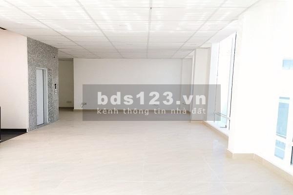 Cho thuÊ MT Võ Văn Kiệt, Quận 1 DT 12x12m giá 210 triệu TL Quân 0911.98.90.98
