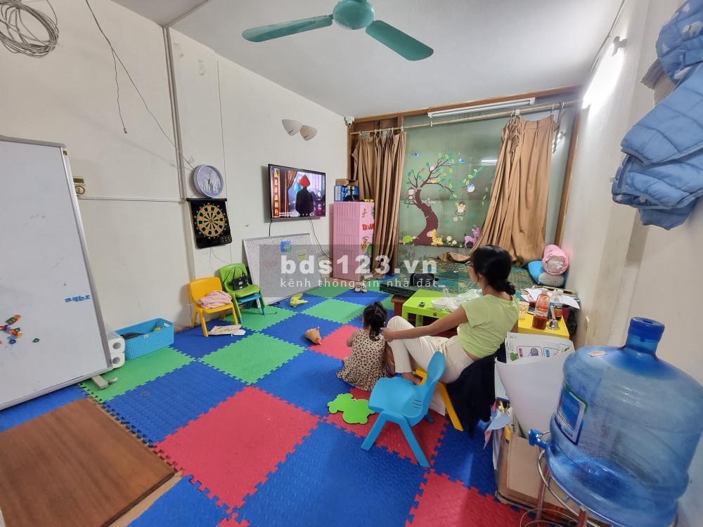 Bán nhà căn góc phố Định Công Hạ, quận Hoàng Mai, DT 42m² nhỉnh giá chỉ 3 tỷ đồng