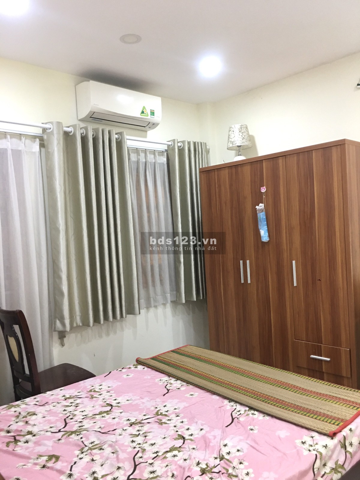 Cho Thuê Chung Cư Phạm viết chánh, P 19, Quận Bình Thạnh, diện tích 70 2PN 1VS FULL NỘI THẤT,