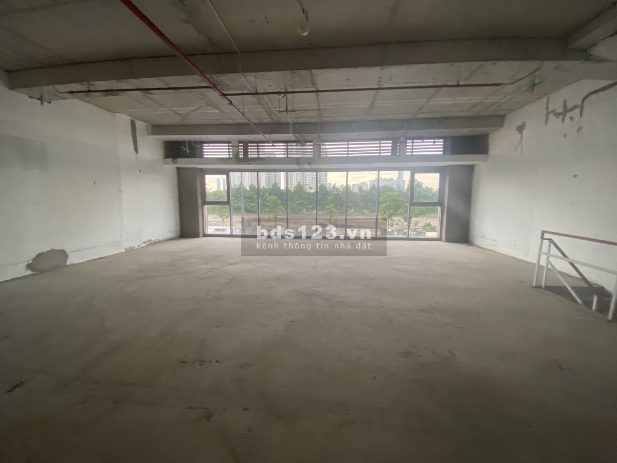 Cho thuê sàn lầu 1 tháp Sarina, khu đô thị Sala Q2 giá 23,830 triệu