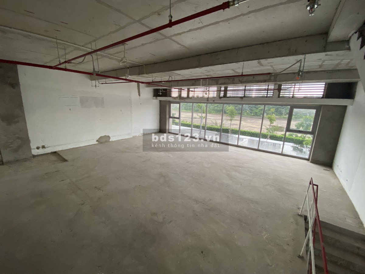 Cho thuê sàn lầu 1 tháp Sarina, khu đô thị Sala Q2 giá 23,830 triệu
