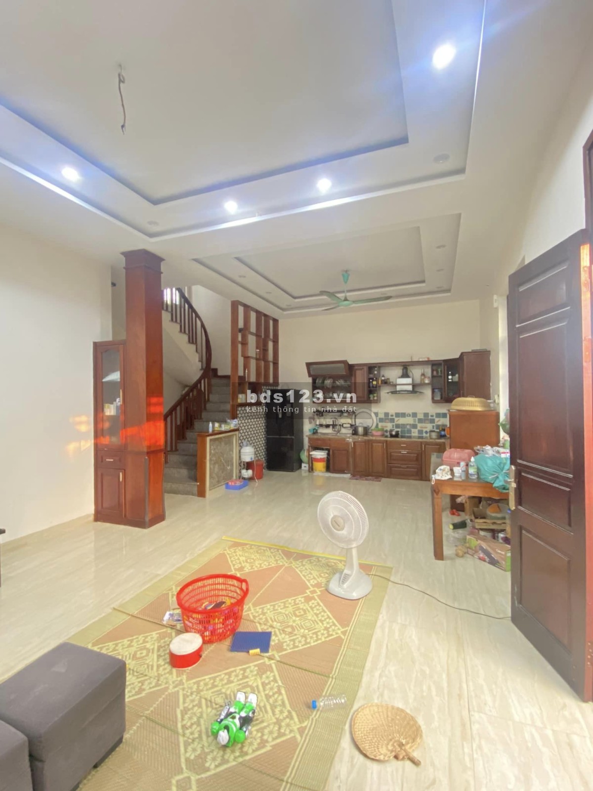 Bán biệt thự mini khu Xuân Phương, DT 100m², ngõ rộng, sổ đỏ chính chủ chỉ 7,1 tỷ đồng