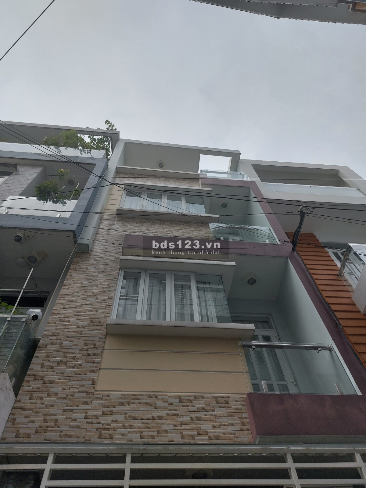 Bán nhà HXH Võ Thị Sáu, quận 3, DT 67m² x 5 Tầng, Giá 25 tỷ đồng