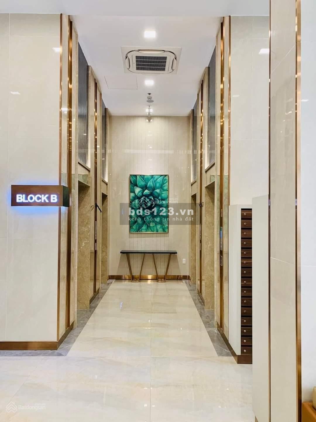 Khách thân gửi căn tầng cao D'lusso Quận 2, view sông dt 76m2 có sổ bàn giao 2022 giá 5.12 tỷ