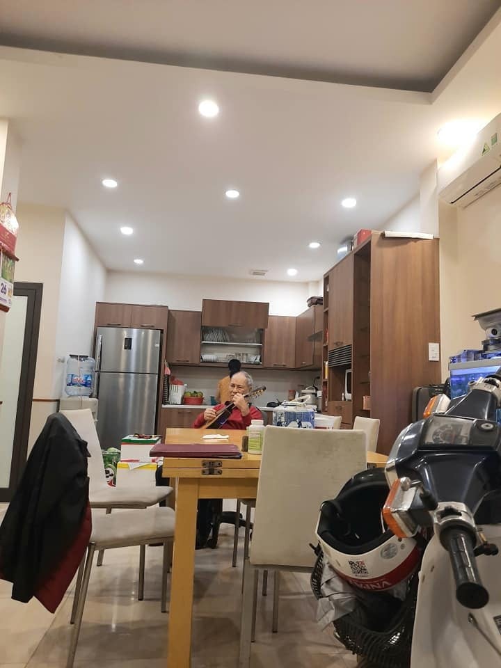 Bán gấp nhà view Giếng Sen đối diện ParkCity - cách lê trọng tấn 20m - xây 5 tầng