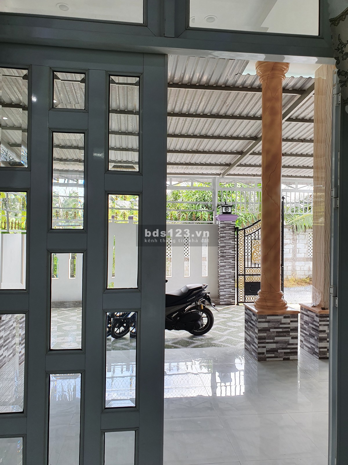 Tiền Giang-Combo mua 1 biệt thự đẹp tặng 1 ngôi nhà xinh, giá chỉ 3,2 tỷ
