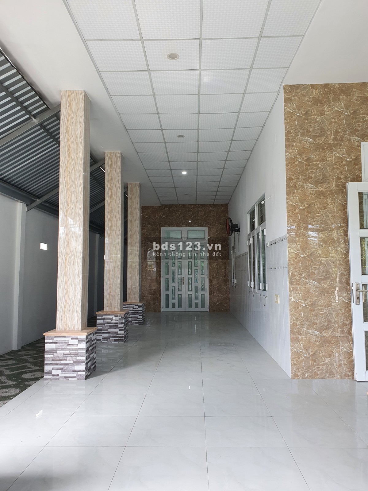 Tiền Giang-Combo mua 1 biệt thự đẹp tặng 1 ngôi nhà xinh, giá chỉ 3,2 tỷ
