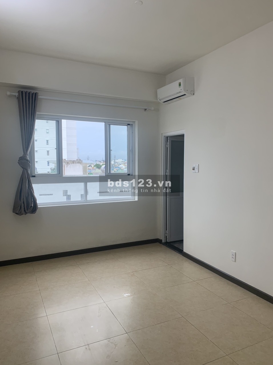 Bán căn góc Block C chung cư IDICO quận Tân Phú tầng 6 DT 71m²