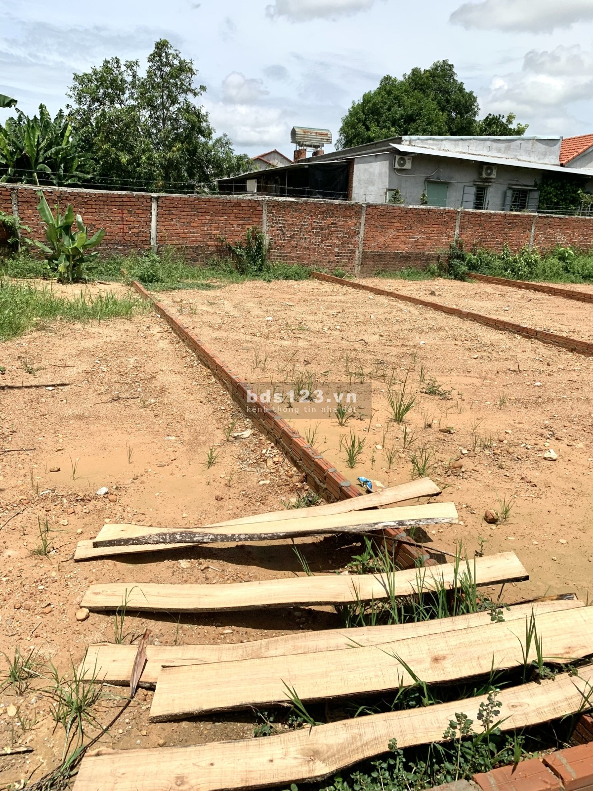 Đất ven Đà Nẵng diện tích nhà vườn ,gần DT609 nhiều tiện ích để đầu tư