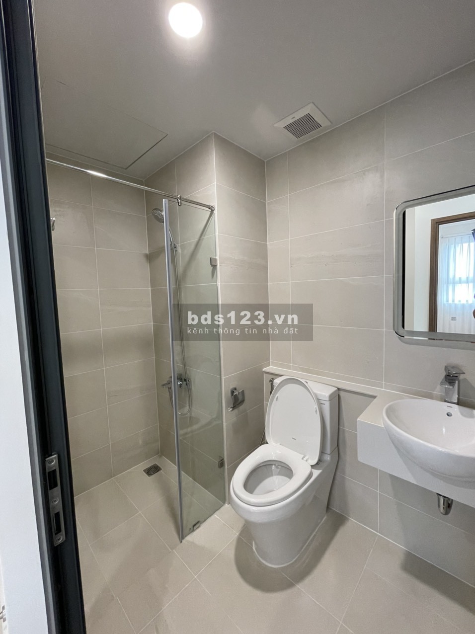 Cho thuê căn hộ chung cư SAIGON RIVERSIDE Q7, 69m2 giá 9tr/th