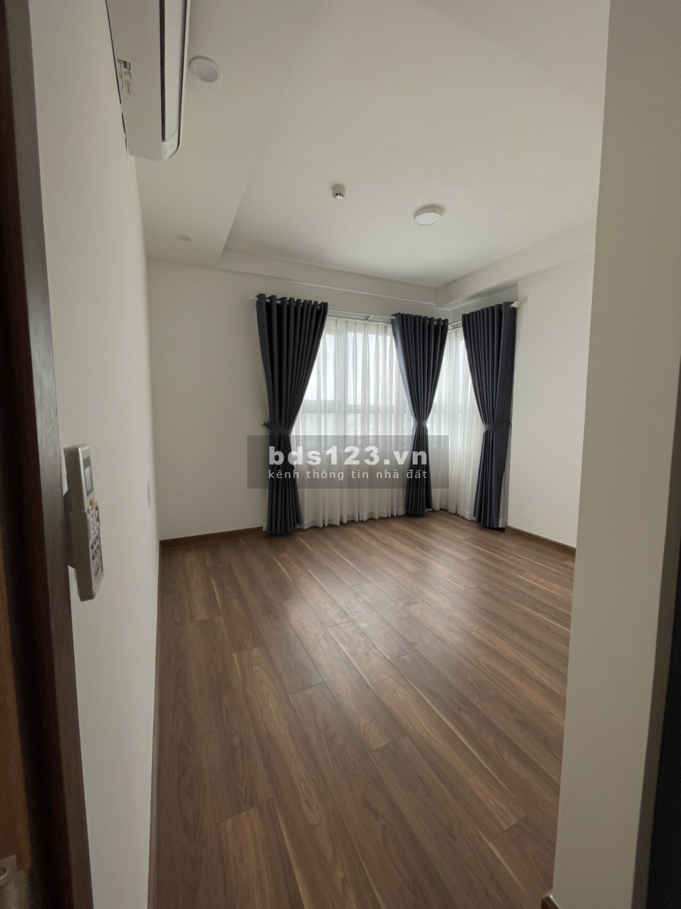 Cho thuê căn hộ chung cư SAIGON RIVERSIDE Q7, 69m2 giá 9tr/th