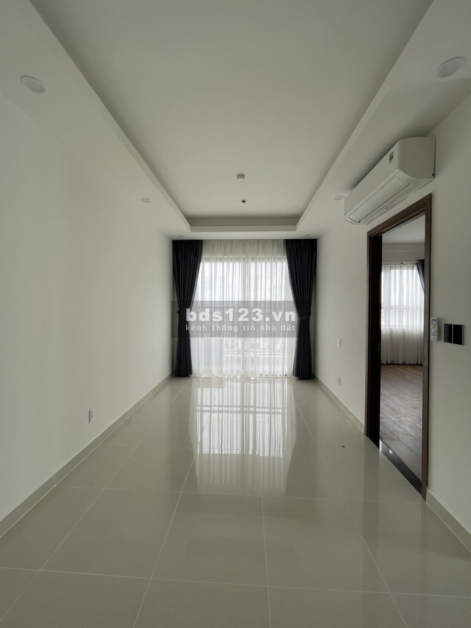 Cho thuê căn hộ chung cư SAIGON RIVERSIDE Q7, 69m2 giá 9tr/th