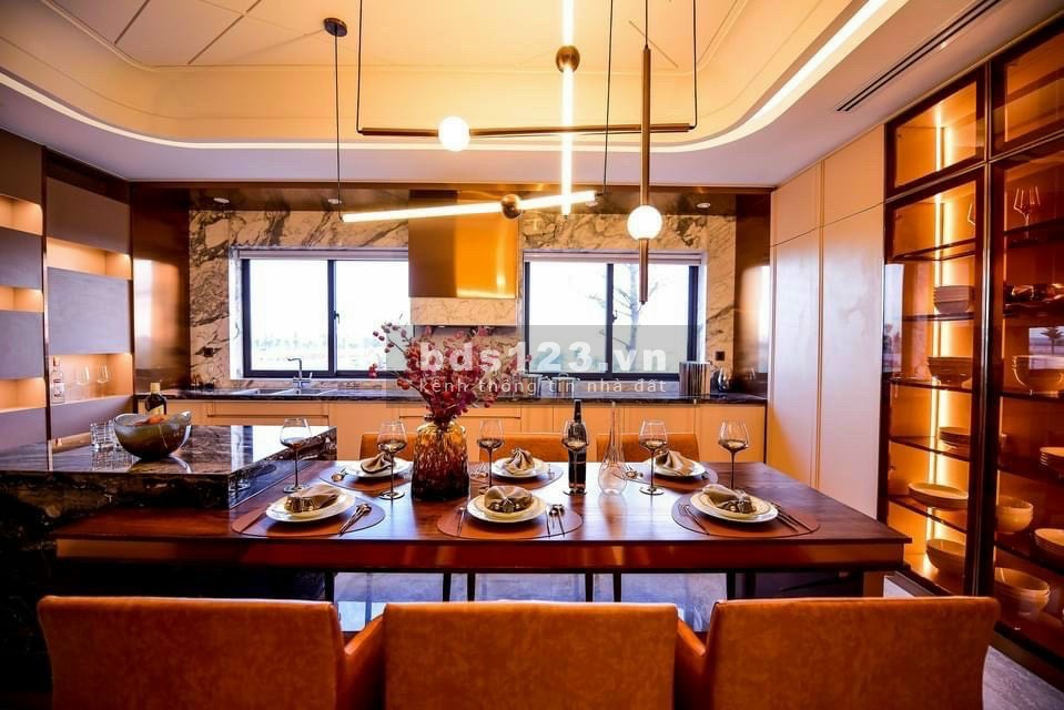 2 tỷ sở hữu shophouse đường 34m, liền kề công viên 3ha, cách sân bay quốc tế Long Thành 7km