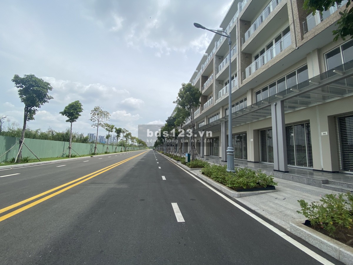 Bán Shophouse Saritown căn góc, khu đô thị Sala quận 2 giá 100 tỷ.
