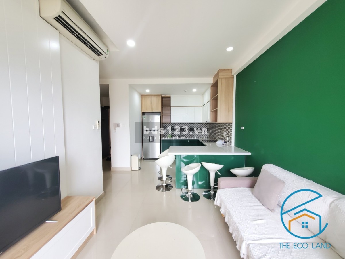 Cho thuê căn hộ 2 phòng ngủ full nội thất The Sun Avenue giá tốt