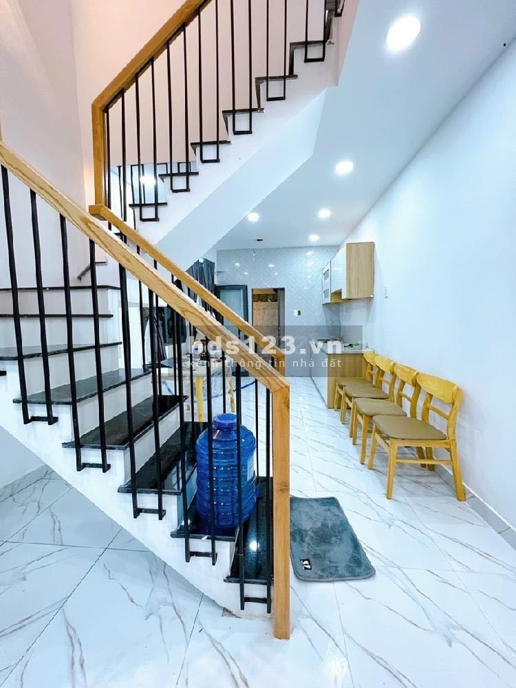 Nhà Lê Văn Sỹ Phường 11 Phú Nhuận 30m2 4Tỷ5