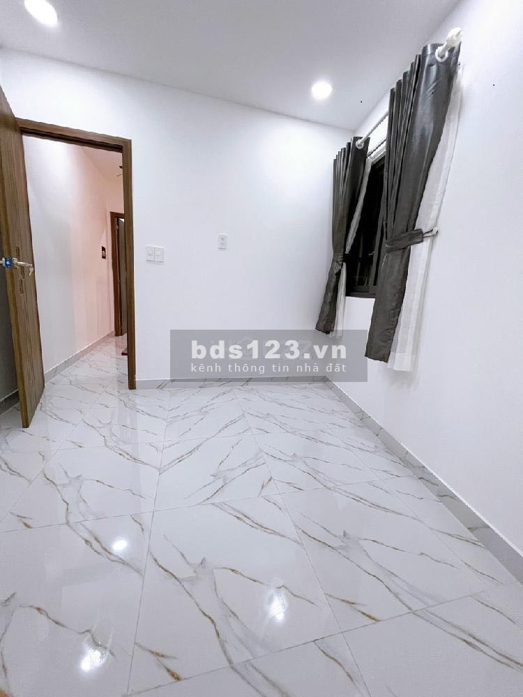 Nhà Lê Văn Sỹ Phường 11 Phú Nhuận 30m2 4Tỷ5