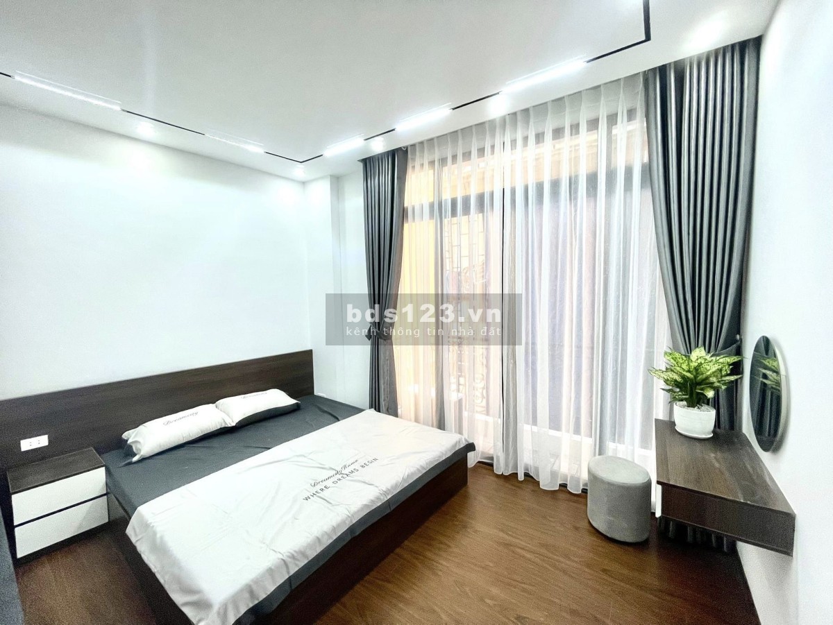Bán nhà phố Yên Hoà Cầu Giấy 45m 4 tầng MT 7.5M giá nhỉnh 6 tỉ