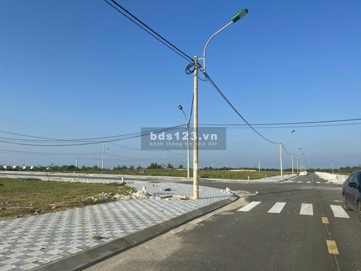 Cần bán đất nền dự án ven biển Quảng Bình. giá chỉ từ 7,5tr/m2