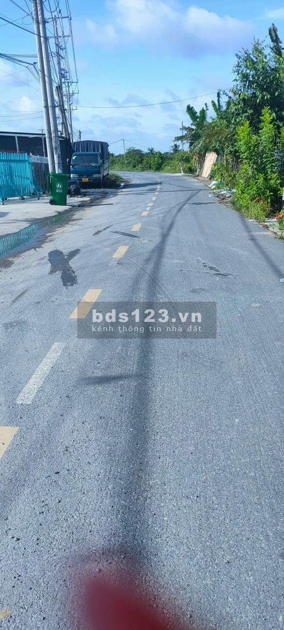 Bán đất mặt tiền kế bên Công ty Ô tô Trung Chánh liên hệ 0775090300