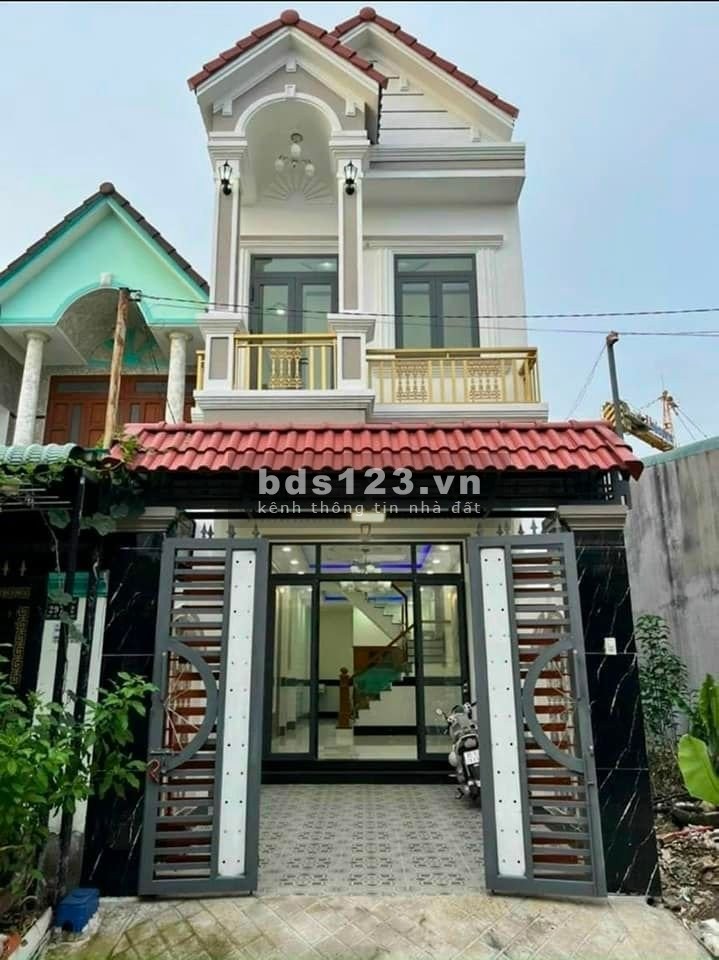 Bán nhà hẻm xe hơi thông Dương Công Khi gần trường Ngã 3 DT 72m² giá chỉ 690 triệu LH 0901.321.245