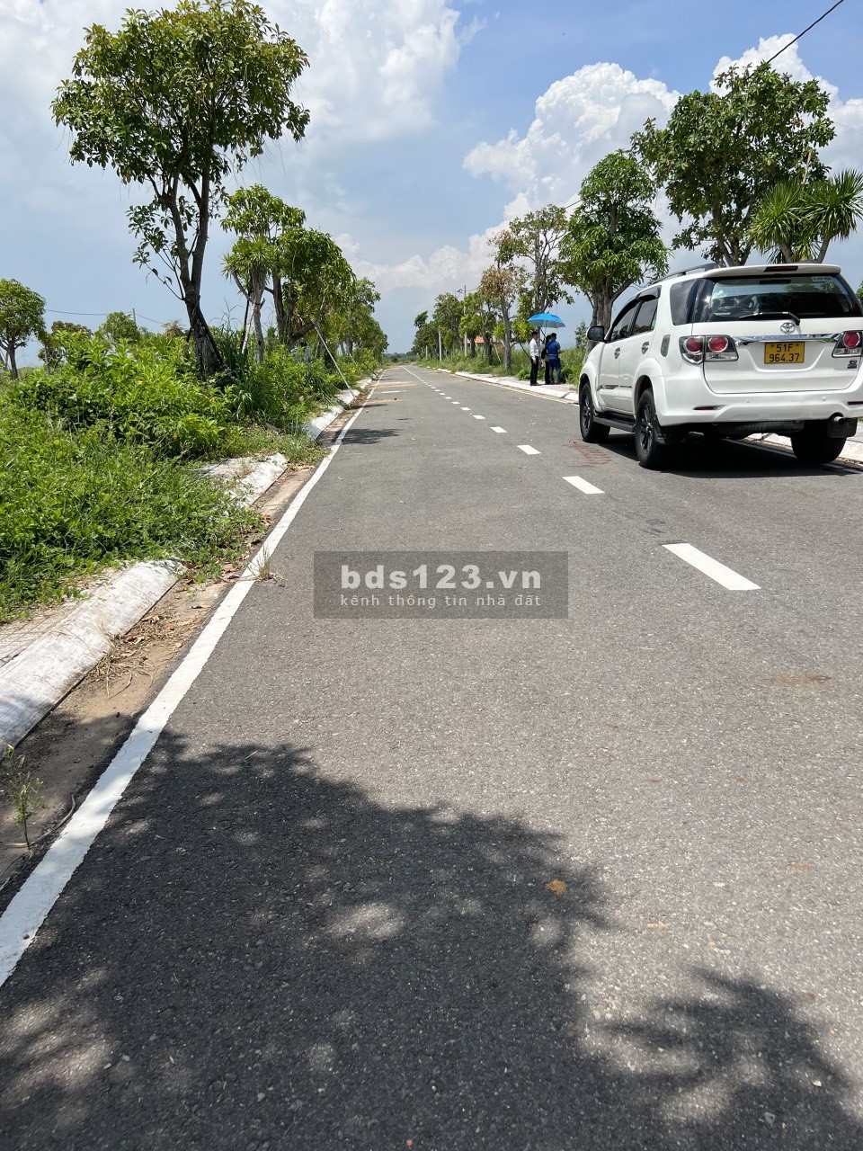 Bán đất mặt tiền gần biển Long HảiSổ hồng rồiCơ sở hạ tầng đầy đủDiện tích : 100m² ( full thổ cư)
