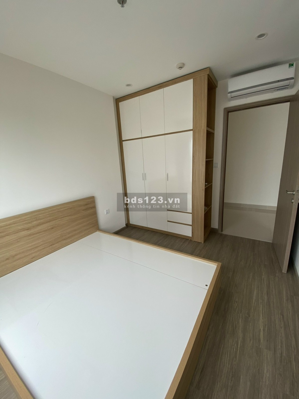 Chuyển nhượng lại căn hộ 1PN+1 giá sang tên1.380 tỷ ( Bao phí) tại Vinhomes Ocean Park Gia Lâm