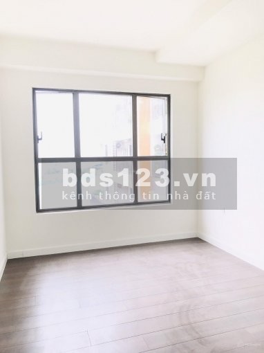 Tin thật 100% bán căn hộ 2PN - 76m²view đẹp, tầng trung giá 4.2 tỷ bao thuế phí, LH: 0903 681 920