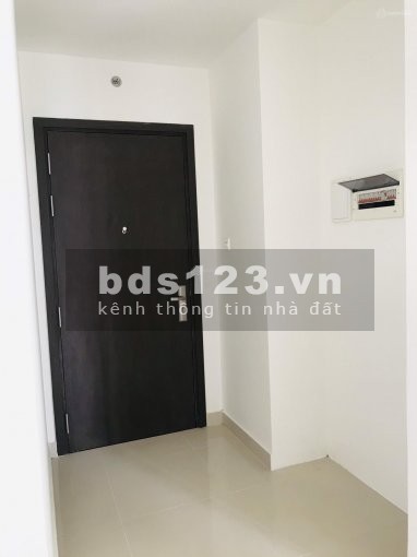 Tin thật 100% bán căn hộ 2PN - 76m²view đẹp, tầng trung giá 4.2 tỷ bao thuế phí, LH: 0903 681 920