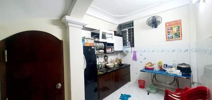 Bán nhà Mỹ Đình nhỉnh 4 tỷ, ô tô đỗ cửa kinh doanh tốt, 4 tầng kiên cố, sổ sẵn