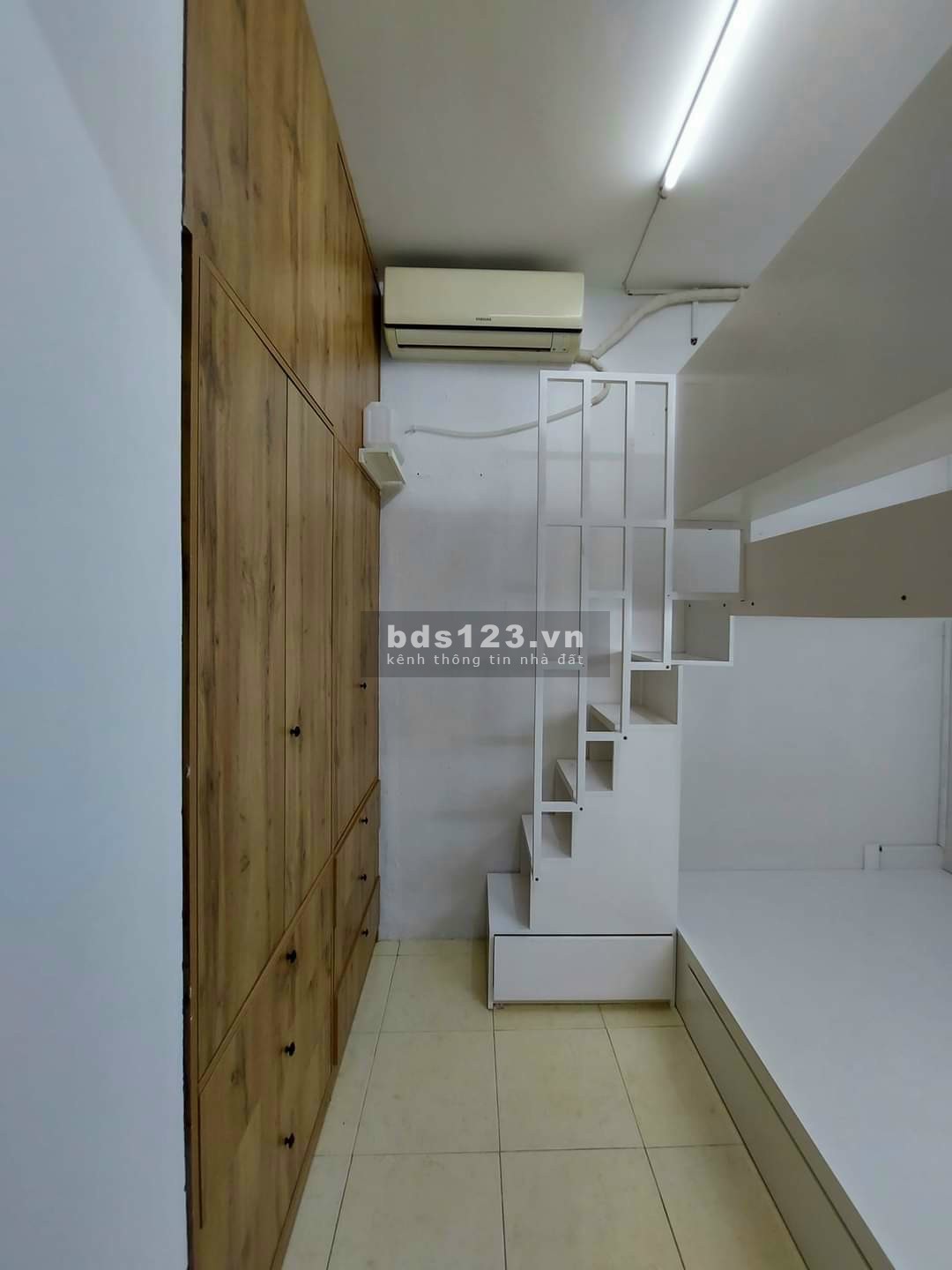 Cho thuê chung cư Mỹ Đức 220 XVNT, P 21, Bình Thạnh ngay Hàng Xanh